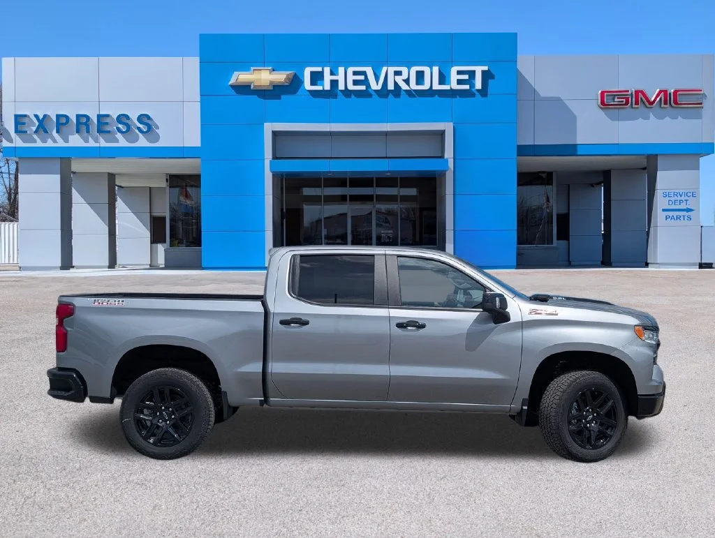 2026 Chevrolet Silverado 1500 LT Trail Boss - Photo 2