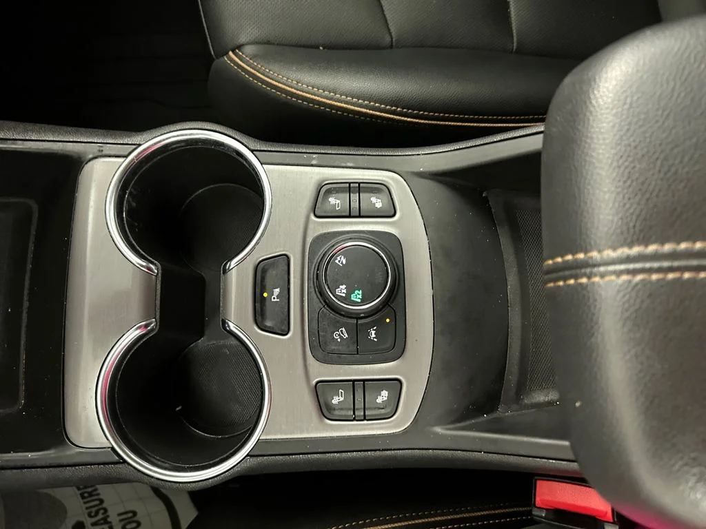 Used 2024 Black GMC AT4 image 23