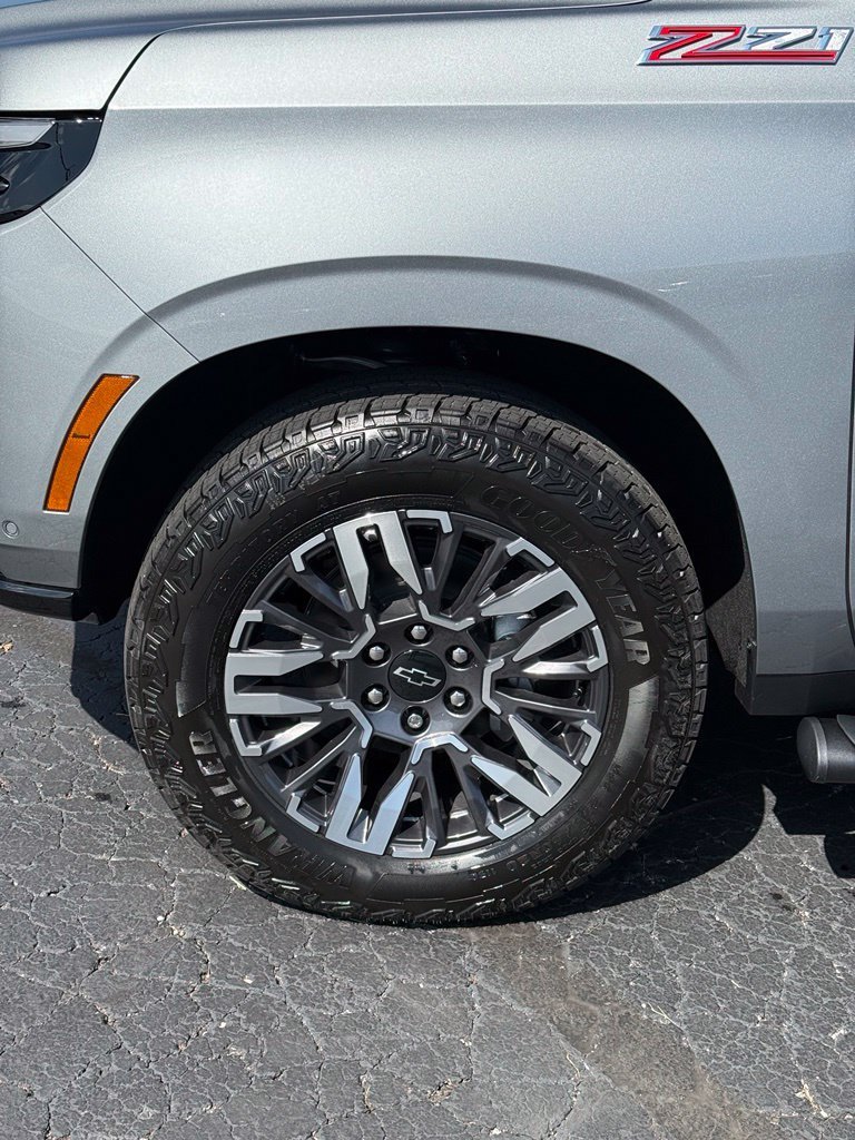2026 Chevrolet Tahoe Z71 - Photo 5