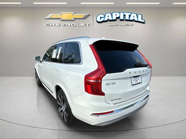 Used 2022 White Volvo T8 Inscription 7 Passenger image 27