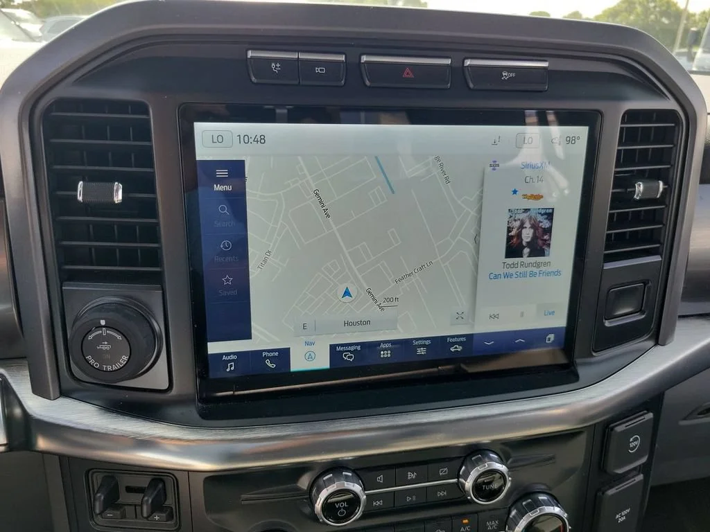 Used 2022 Black Ford LARIAT image 14