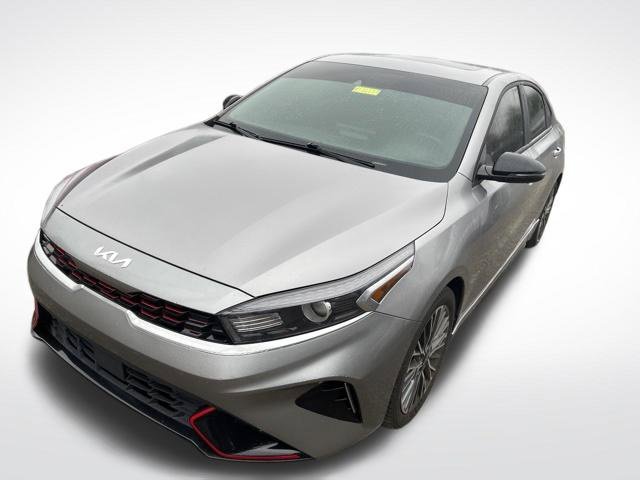 Used 2023 Steel Gray Kia GT-Line image 4