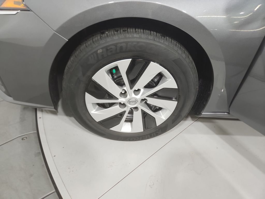 Certified Used 2025 Gray Nissan 2.5 S image 27
