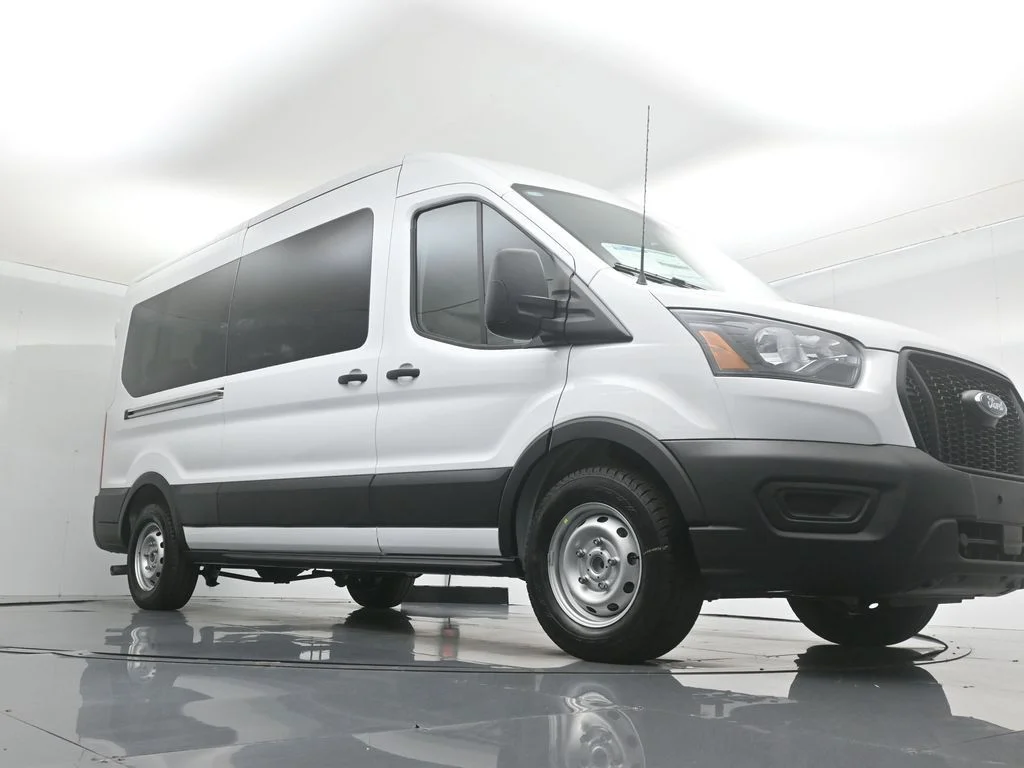 New 2025 White Ford XL image 37