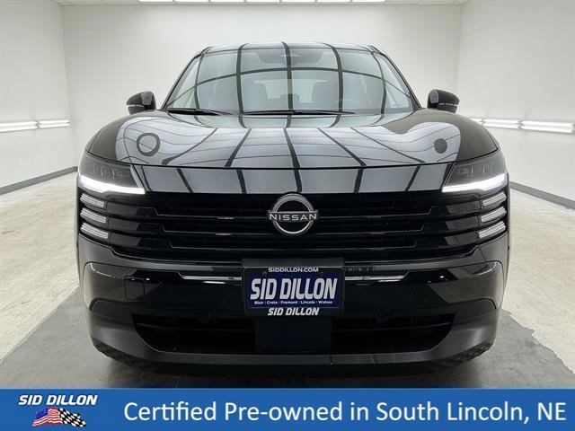 Certified Used 2025 Super Black Nissan SV image 2