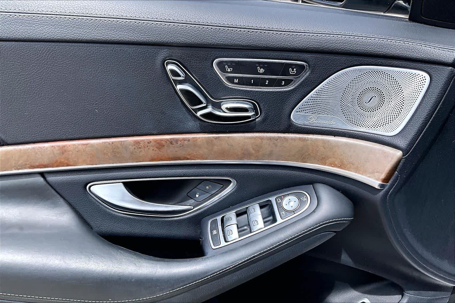 Used 2014 Iridium Silver Metallic Mercedes-Benz S 550 image 33