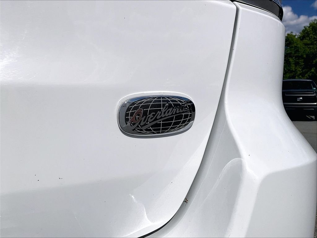 Used 2021 Bright White Clearcoat Jeep Overland image 28
