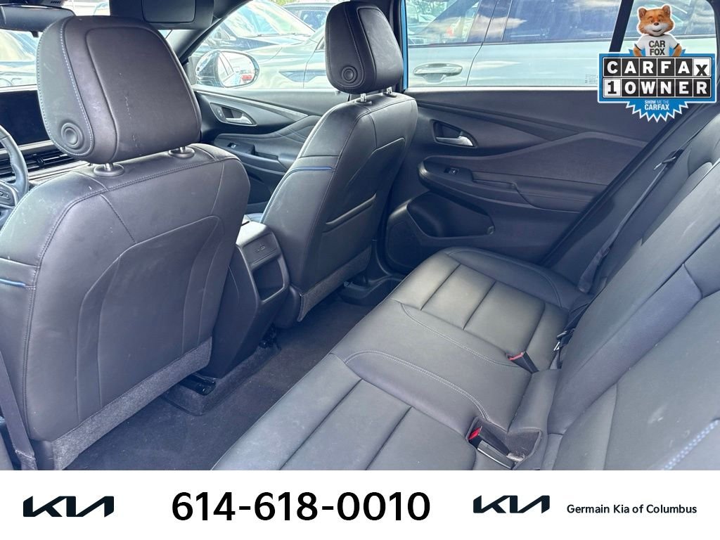 Used 2025 Blue Buick Sport Touring image 9