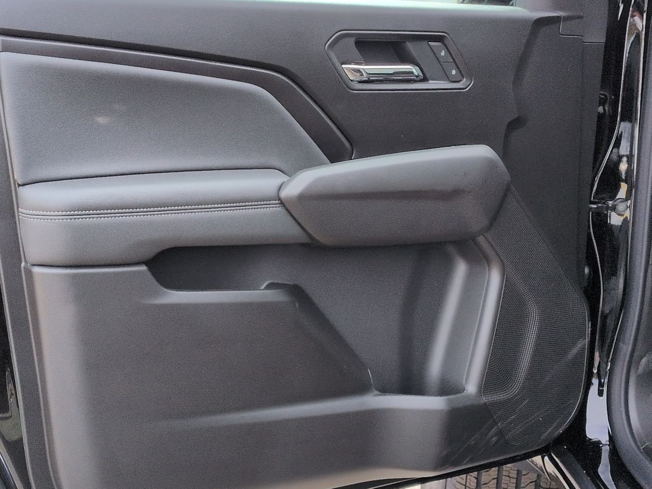2026 Chevrolet Colorado LT - Photo 22