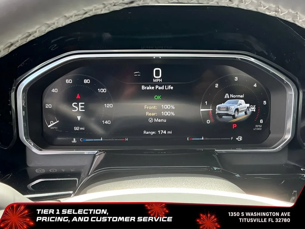 New 2026 Sterling Metallic GMC Elevation image 27