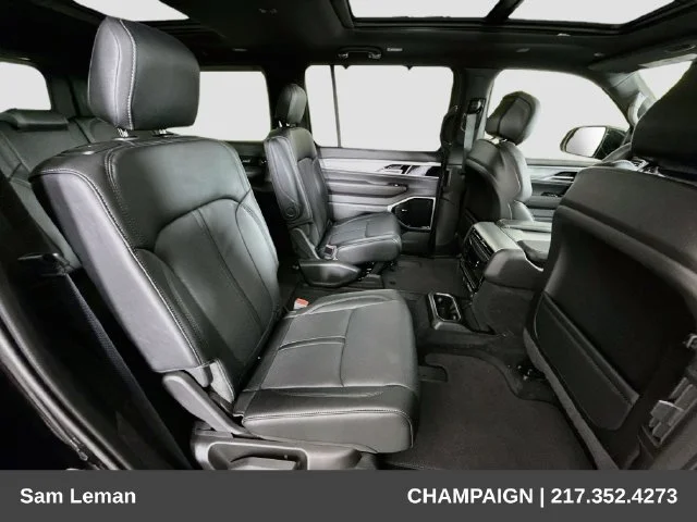New 2027 Black Jeep  image 29