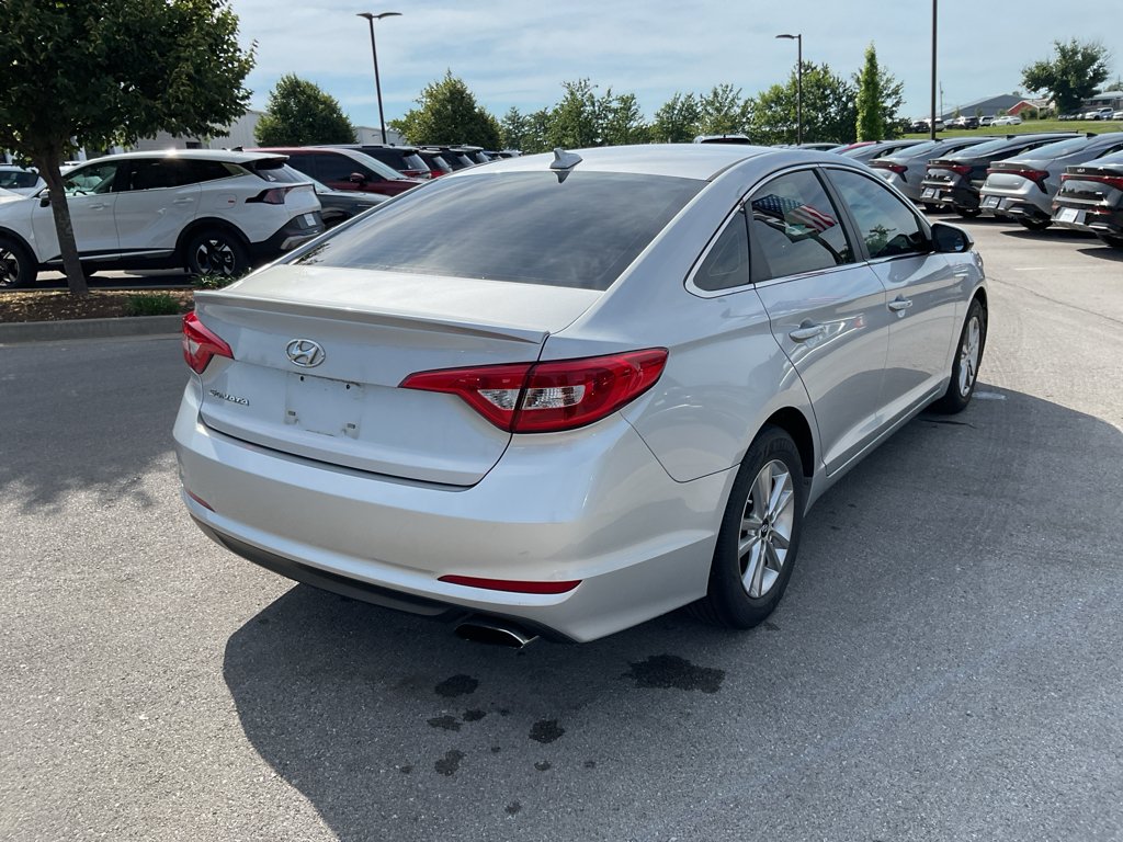 Used 2017 Symphony Silver Hyundai 2.4L image 8
