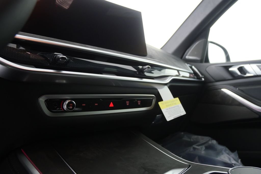 Used 2026 Blue Ridge Mountain Metallic BMW xDrive40i image 20