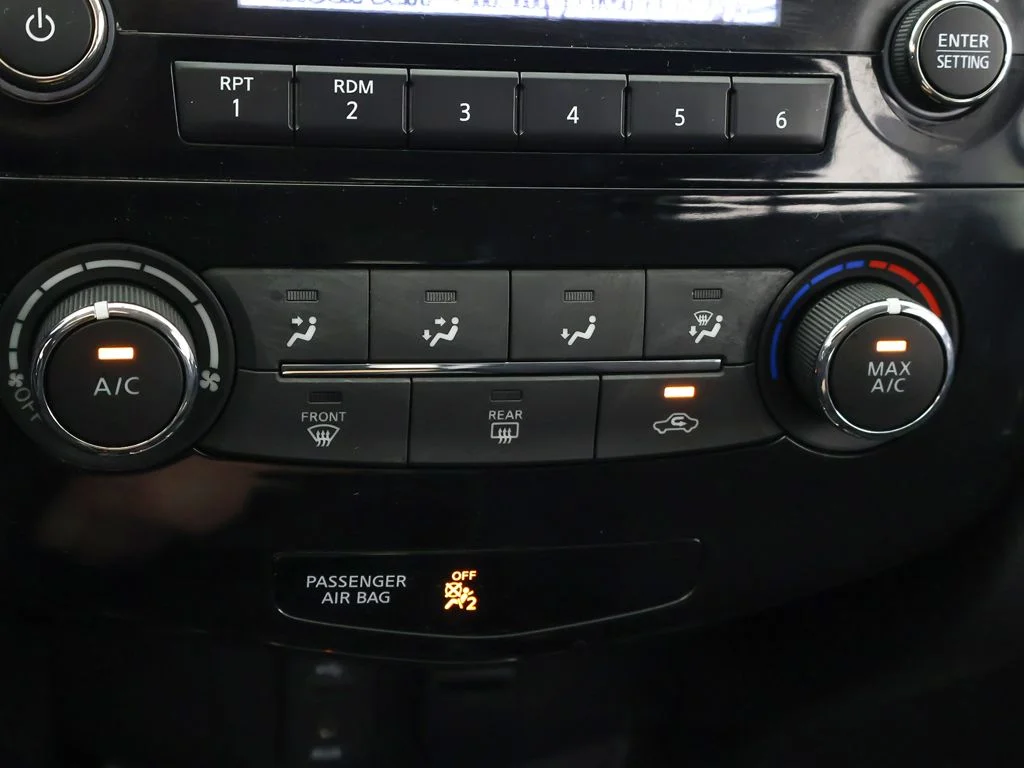 Used 2017 White Nissan SV image 41