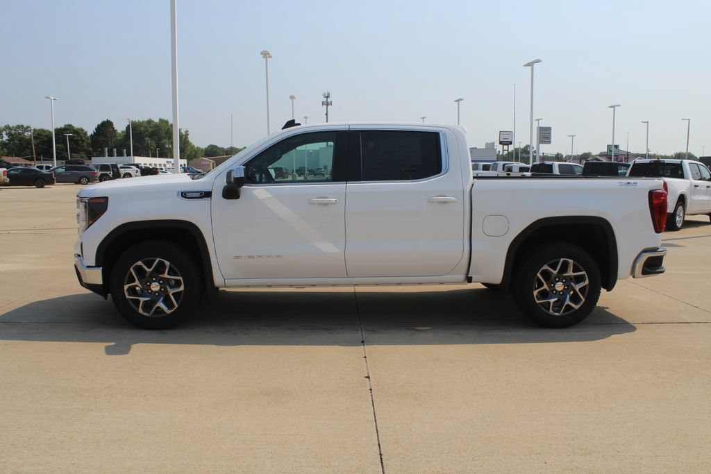 2026 GMC Sierra 1500 SLE - Photo 6