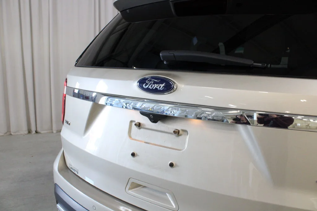 Used 2017 Gold Ford XLT image 32