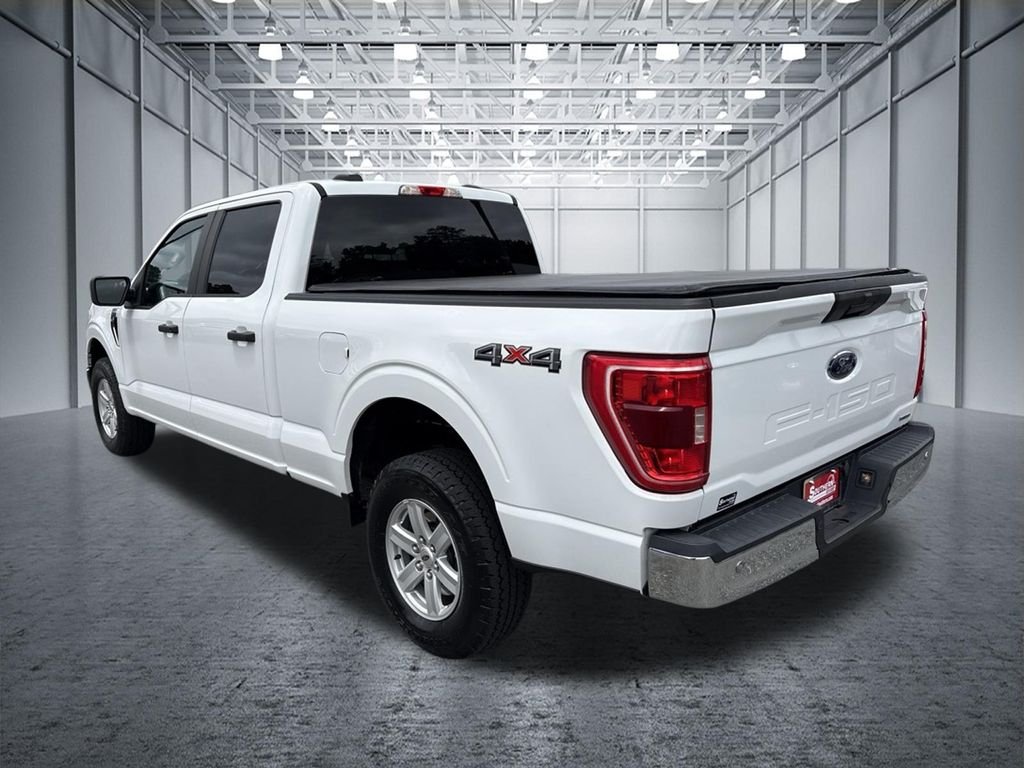 Used 2021 White Ford XLT image 3