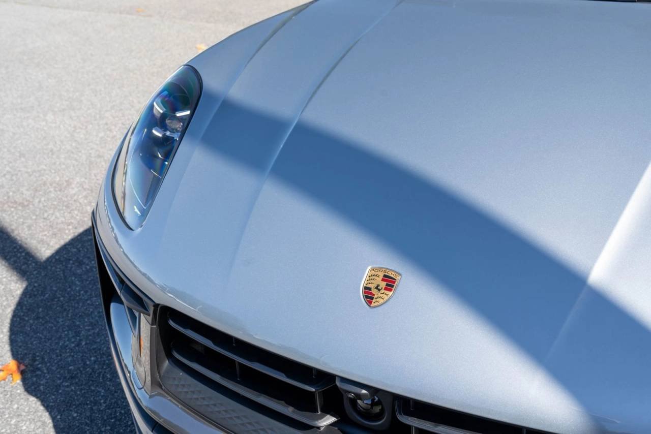 Used 2026  Porsche  image 18