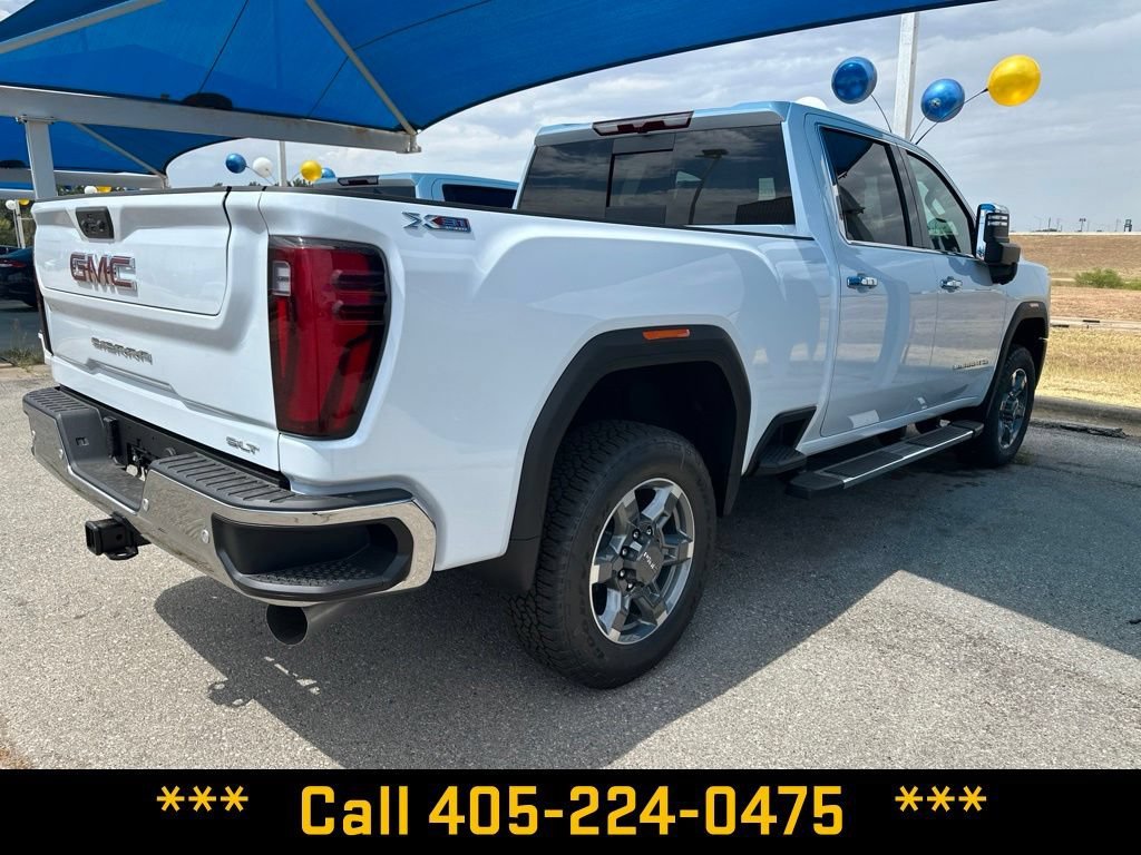 New 2026 Glacier White Tricoat GMC SLT image 10