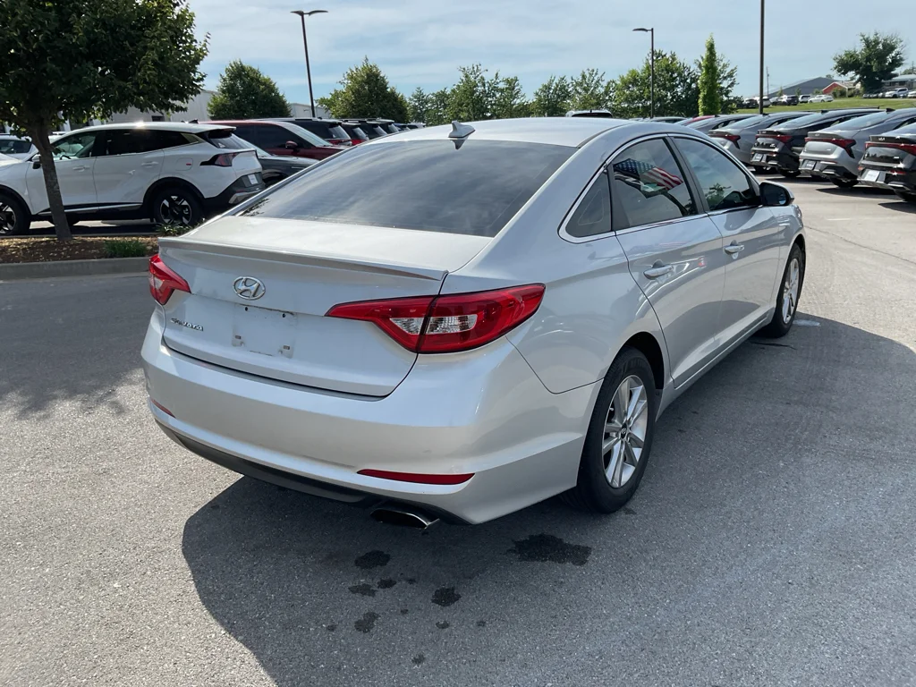 Used 2017 Symphony Silver Hyundai 2.4L image 8