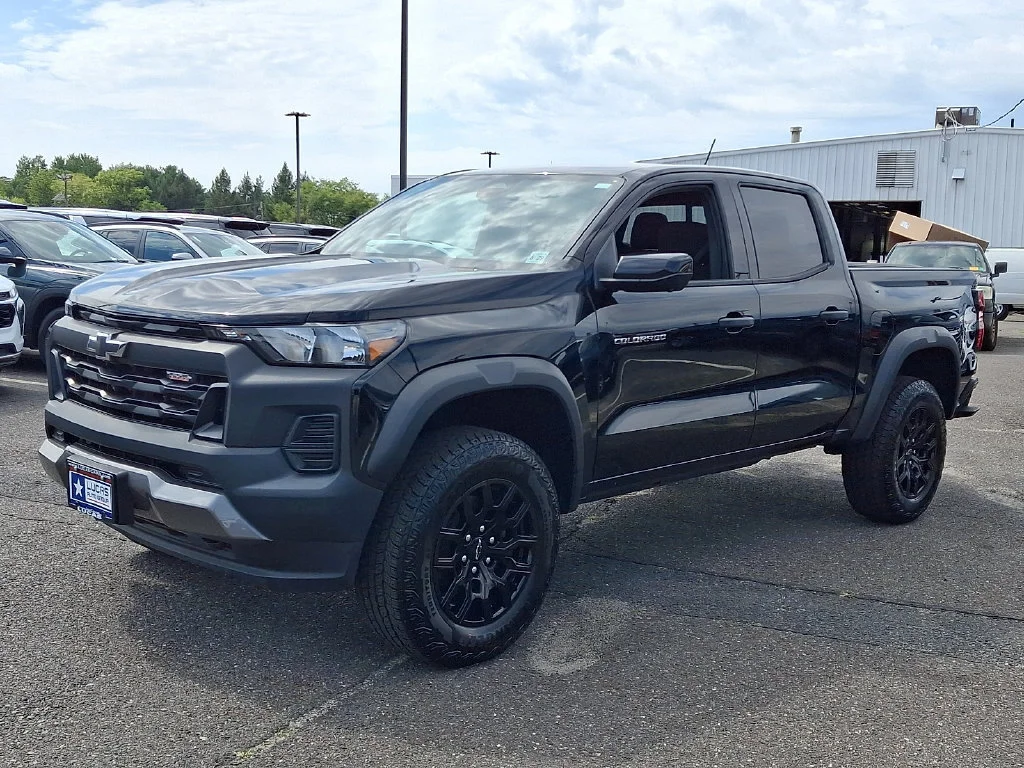 Used 2024 Black Chevrolet Trail Boss image 6
