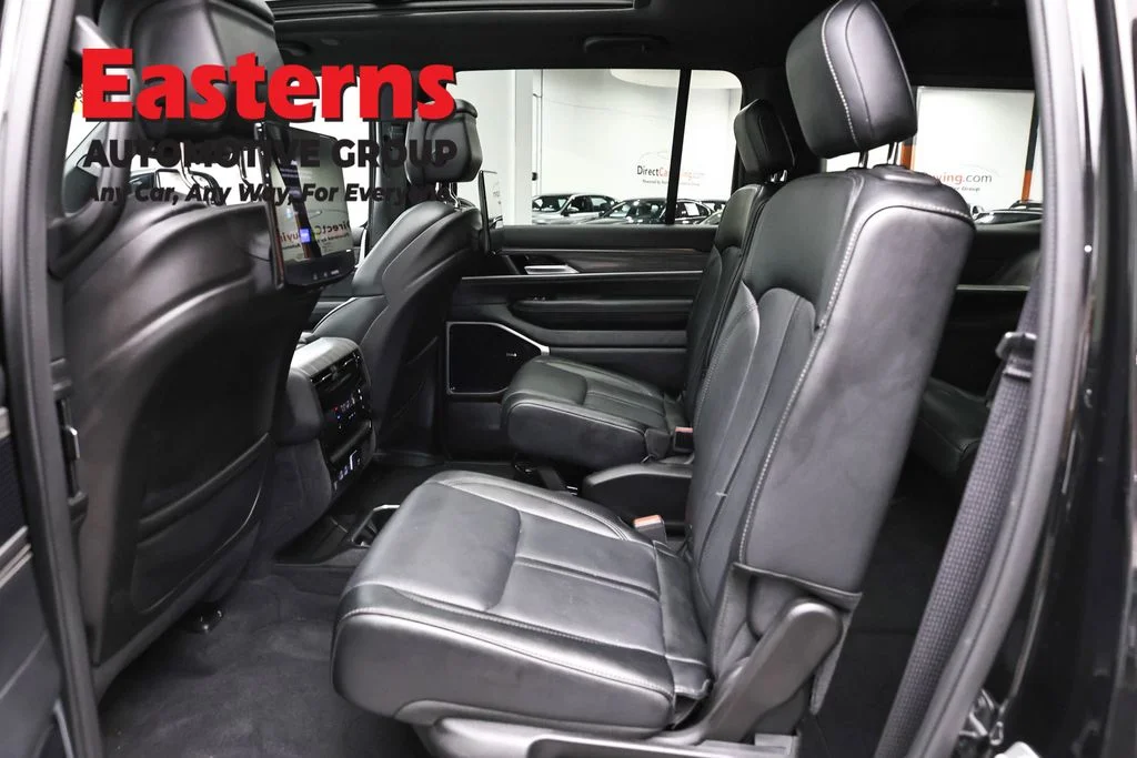 Used 2024 Black Jeep Series III image 24