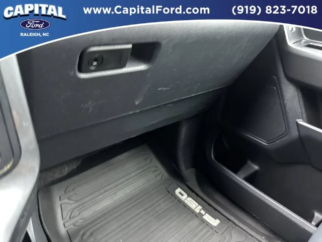 Used 2023 Black Ford XLT image 27