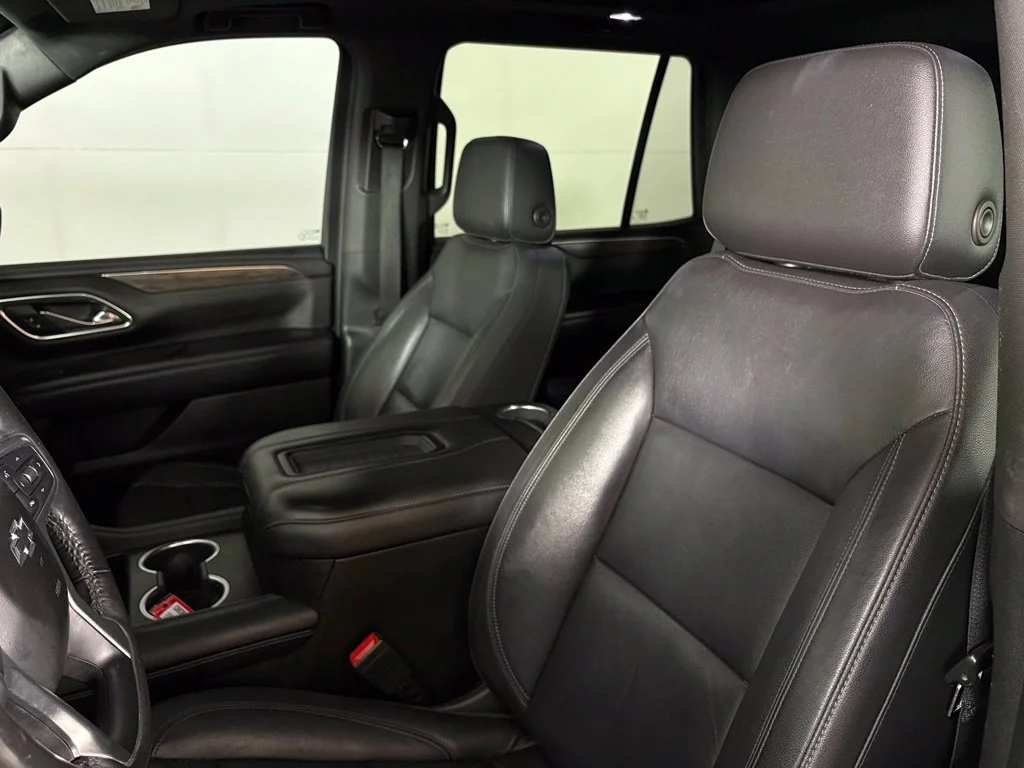 Used 2021 Gray Chevrolet Z71 image 18
