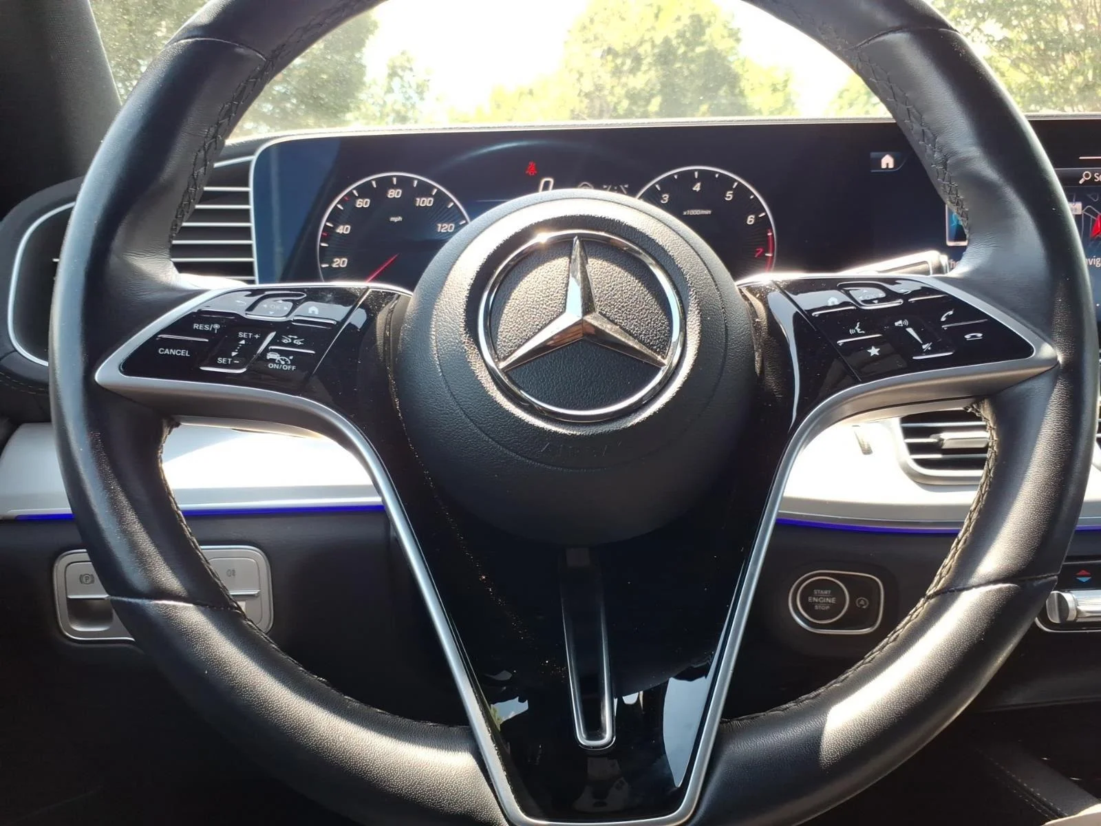 Used 2025 BLACK Mercedes-Benz 450 image 26