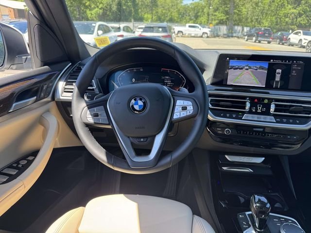 Used 2023 White BMW xDrive30i image 21