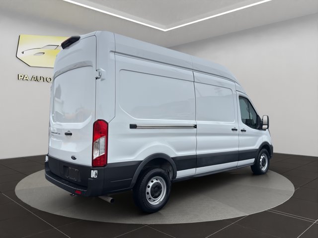 Used 2025 White Ford  image 7