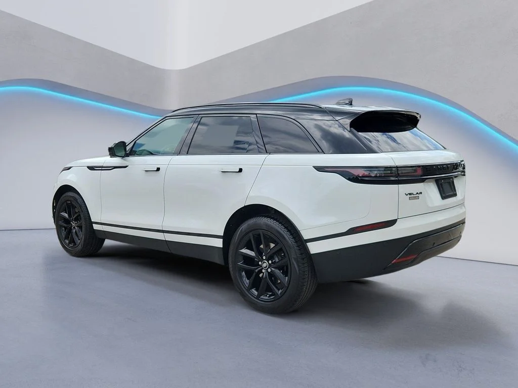 Used 2026 Fuji White Land Rover S image 4