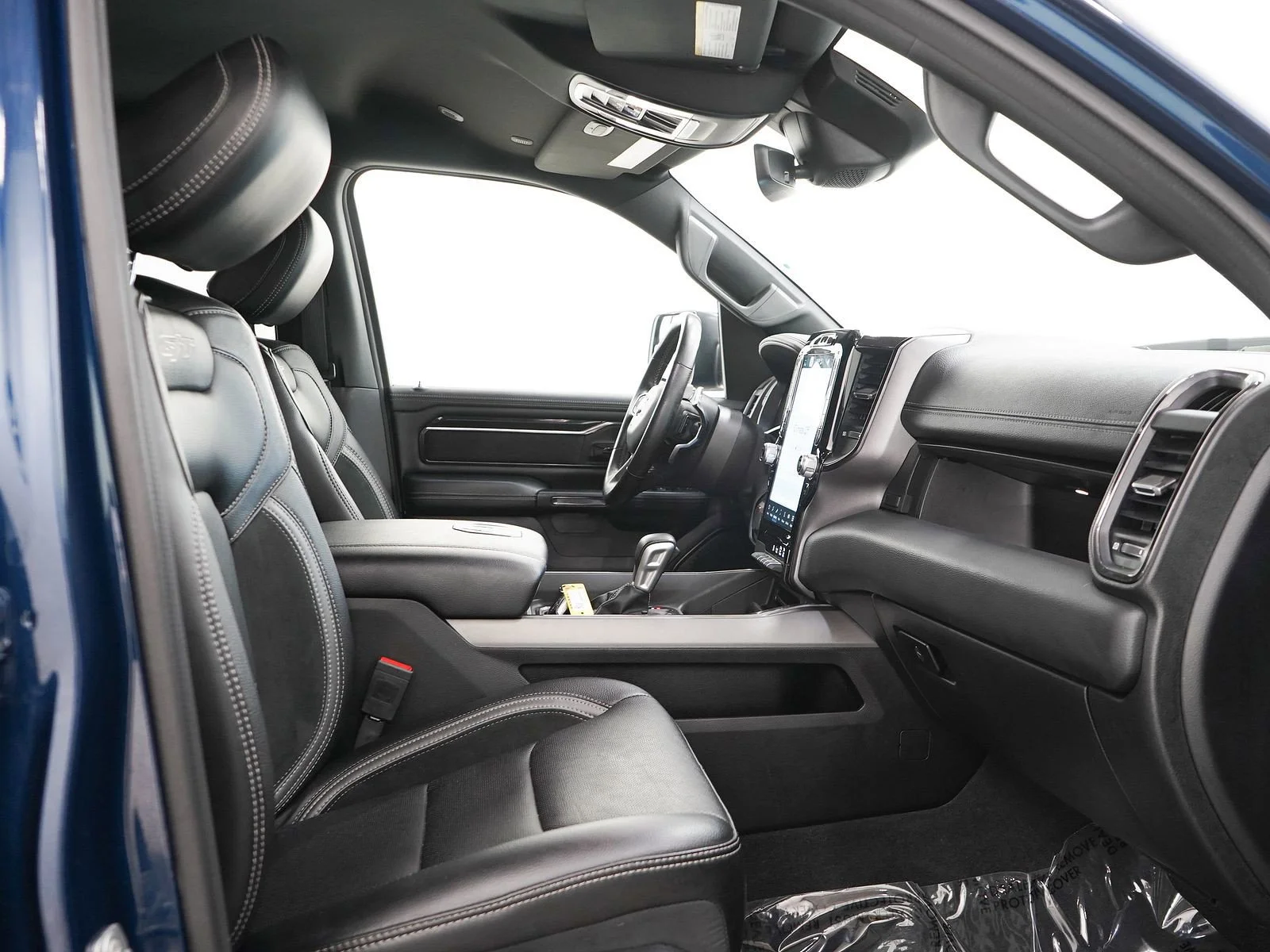Used 2022 Patriot Blue Pearlcoat Ram Sport image 11