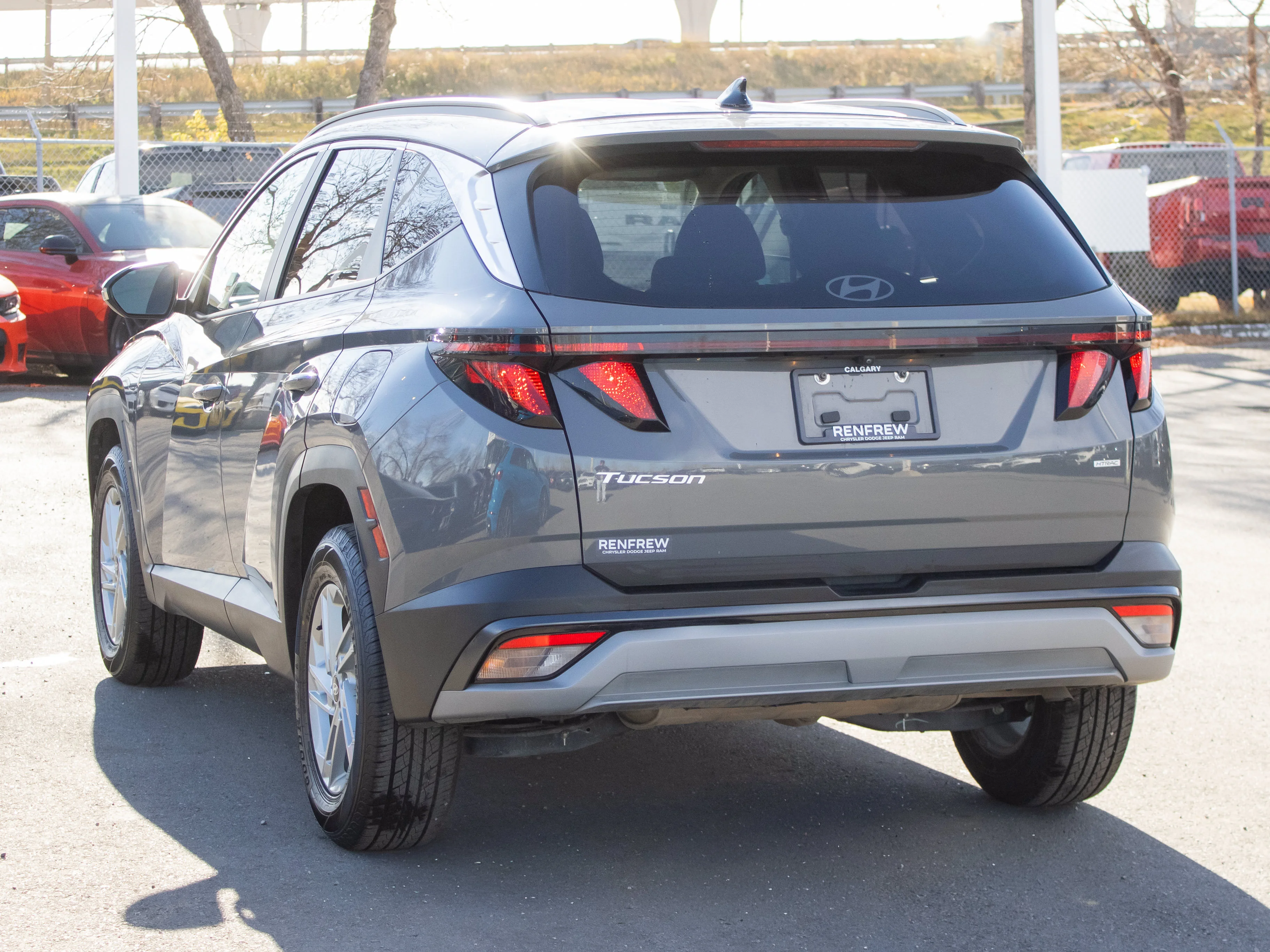 Used 2025 Grey Hyundai Preferred* AWD, Heated Seats & Wheel, Backup Camera, Hyundai SmartSense image 12