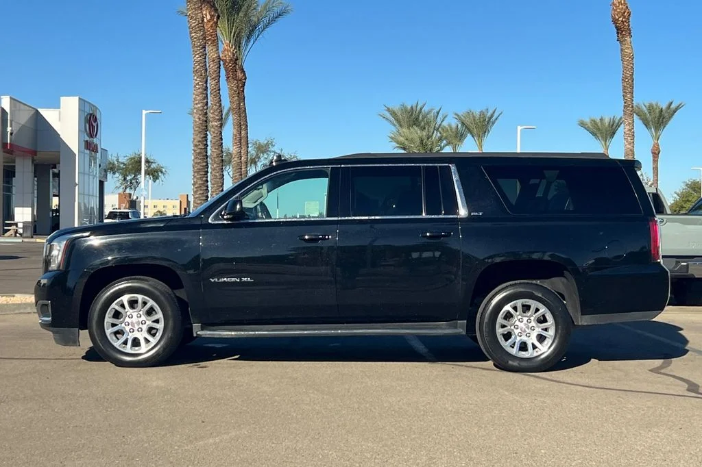 Used 2019 Black GMC SLT image 9