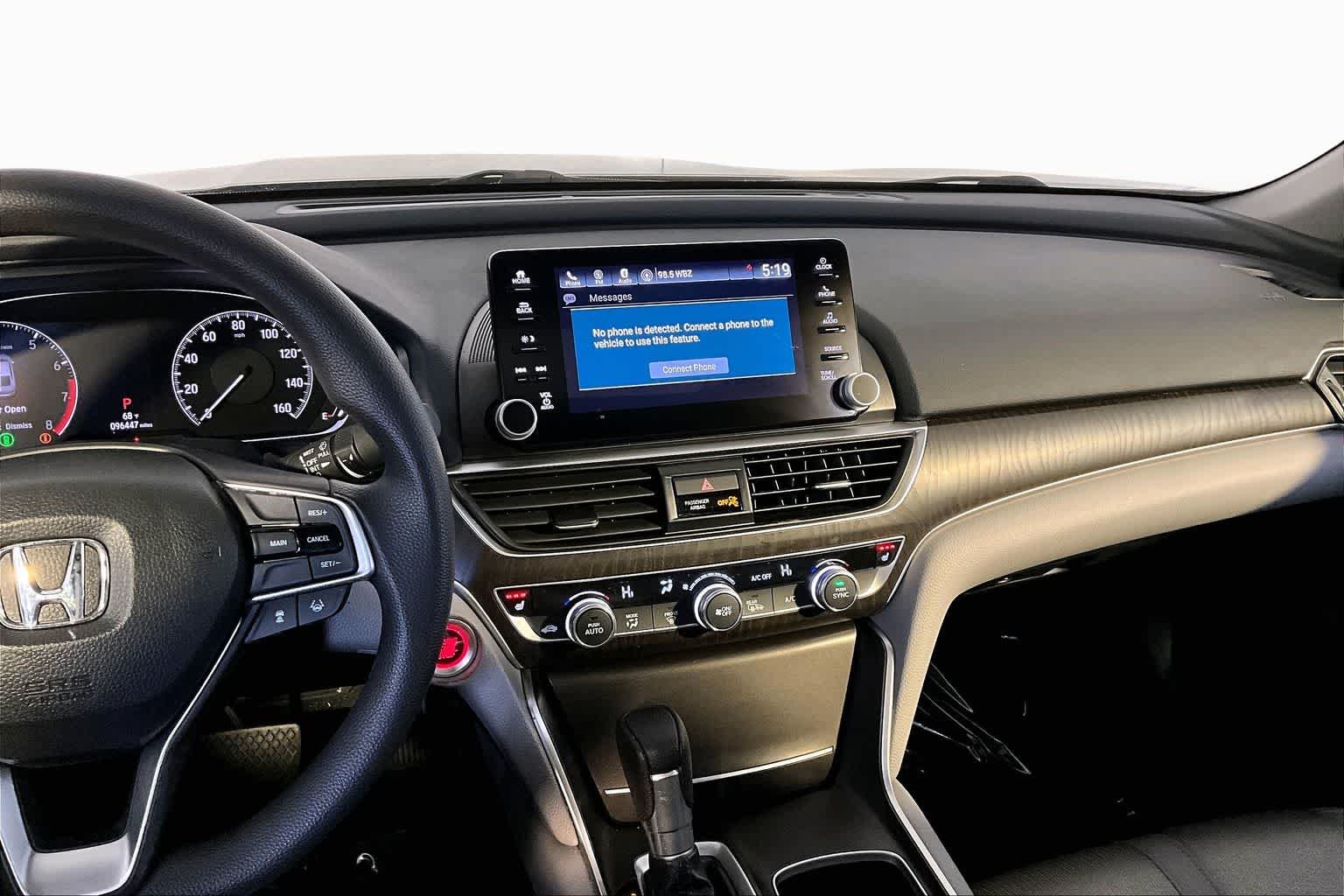 Used 2020 Lunar Silver Metallic Honda EX image 7