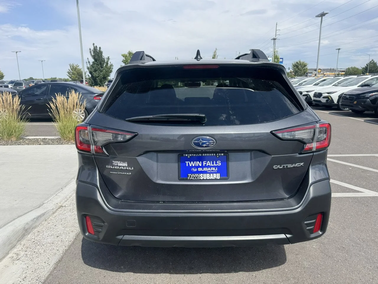 Used 2022 Magnetite Gray Metallic Subaru Premium image 6