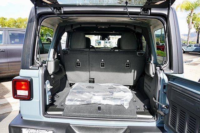 New 2026 Anvil Clear-Coat Exterior Paint Jeep Sport S image 19