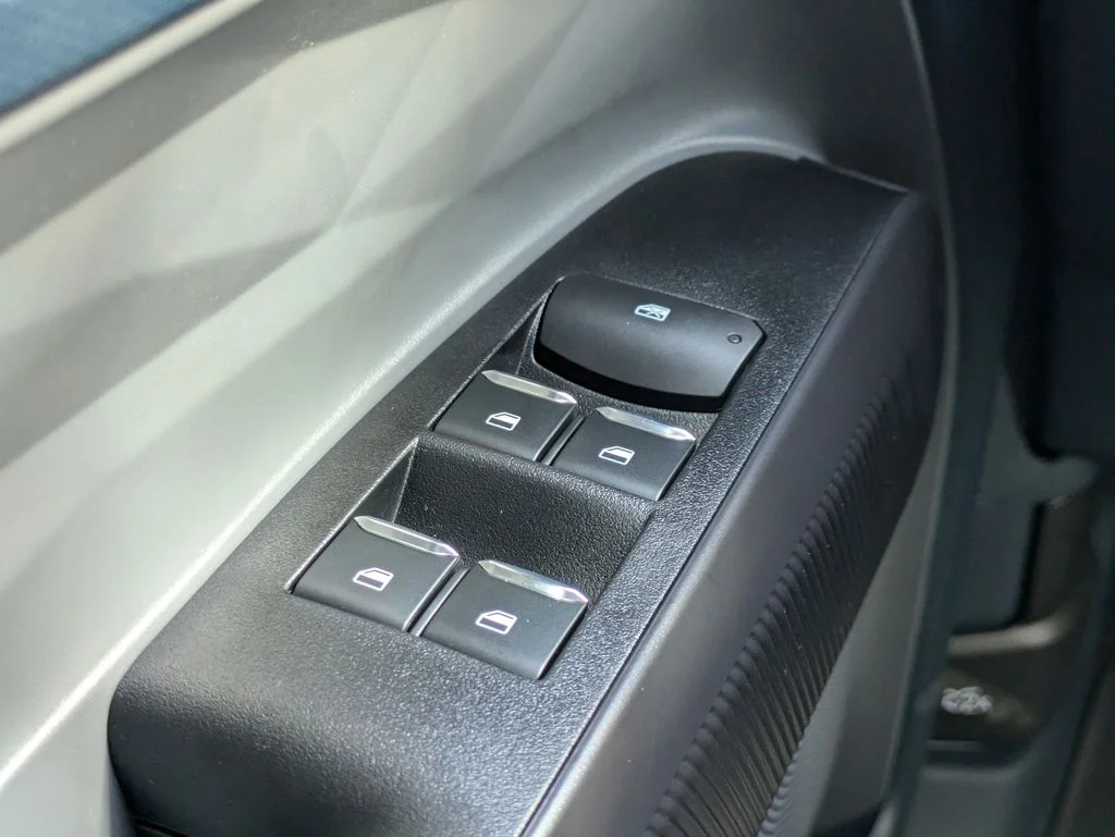 New 2026 Carbonized Gray Metallic Ford XL image 23