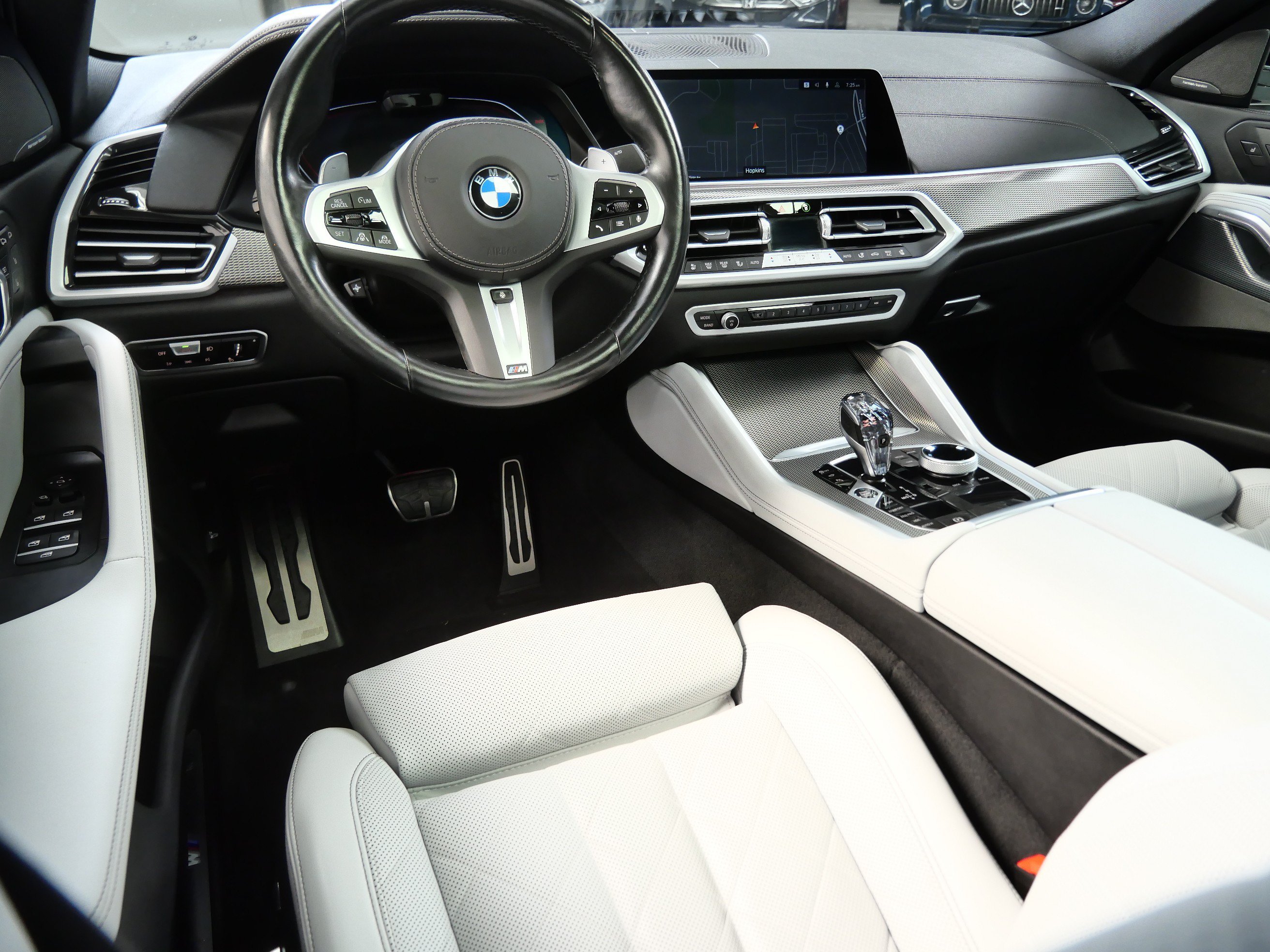 Used 2023 BMW X6 40i with VIN 5UXCY6C05P9P50549 for sale in Minnetonka, Minnesota