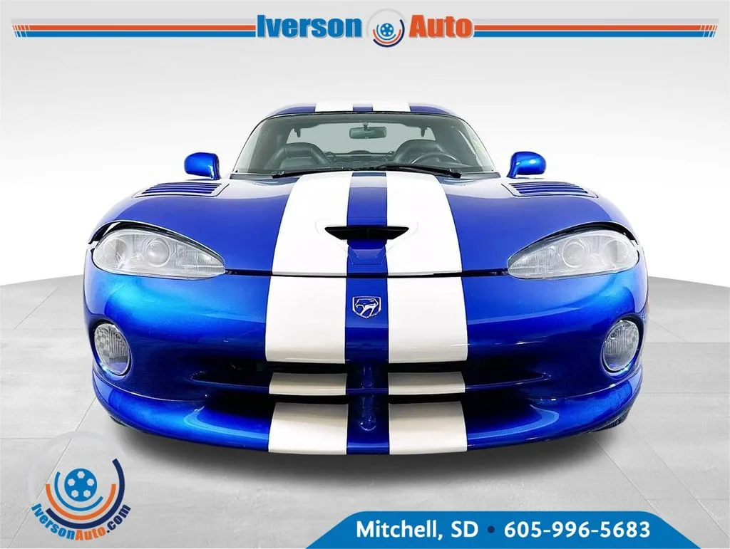 Used 1997 Blue Dodge GTS image 3