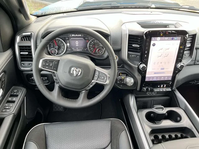 New 2026 Hydro Blue Pearl-Coat Exterior Paint RAM Laramie image 13