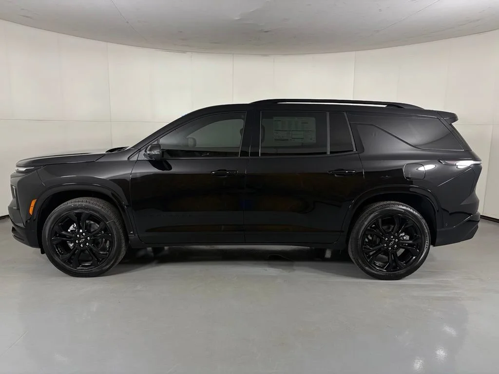 2027 Chevrolet Traverse RS - Photo 6