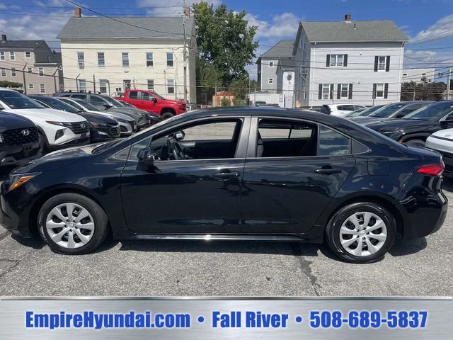 Used 2025 Black Toyota LE image 9