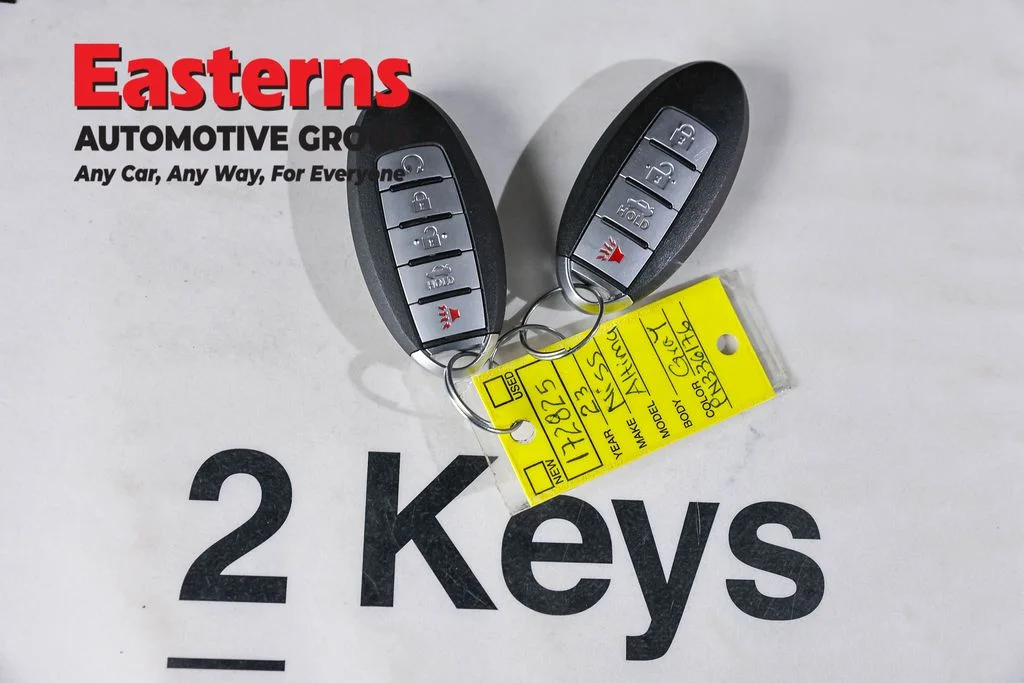 Used 2023 Gray Nissan 2.5 SR image 25