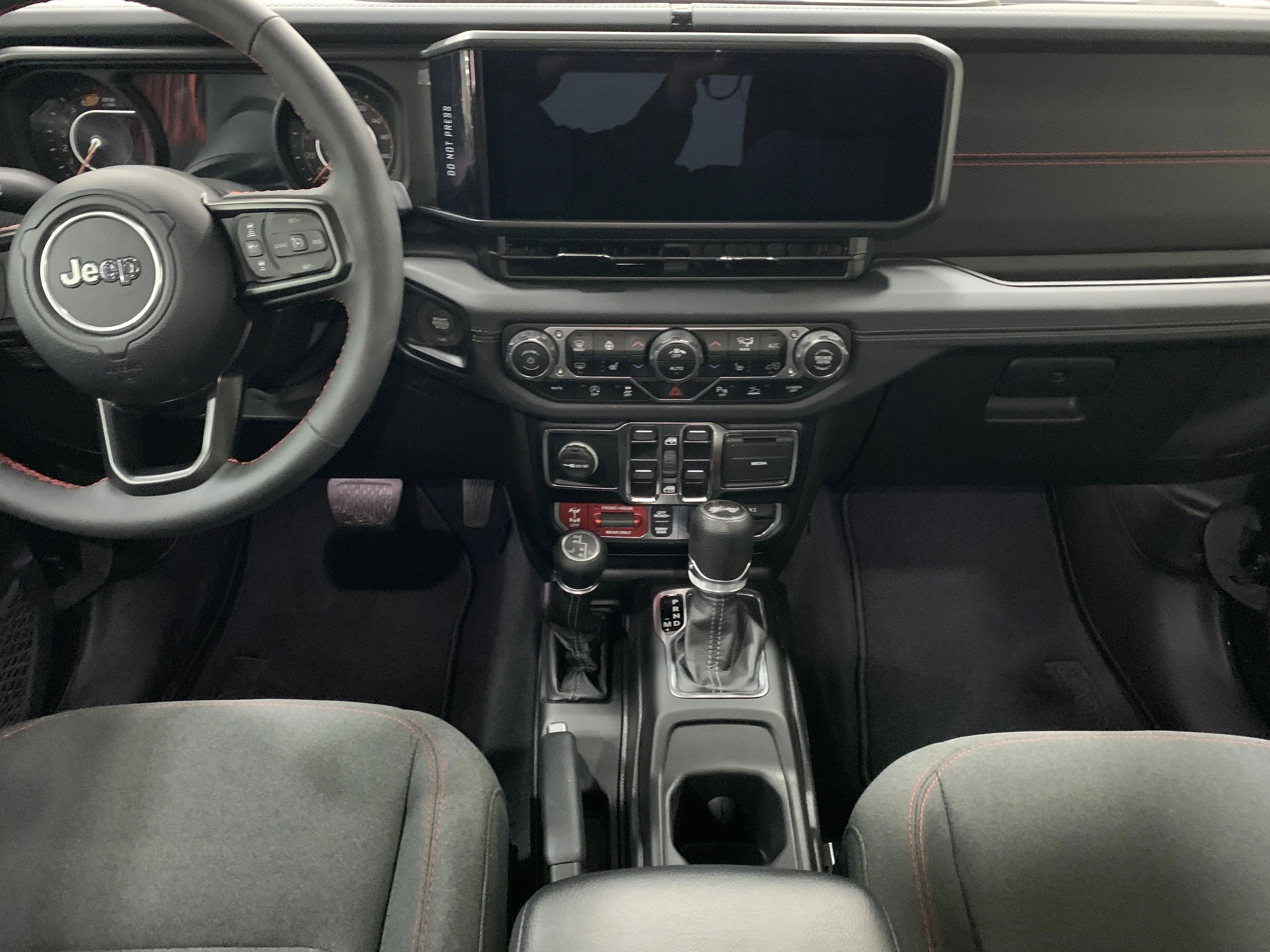 Certified Used 2024 Black Jeep Rubicon * V6 * Available Until Exported to USA image 13