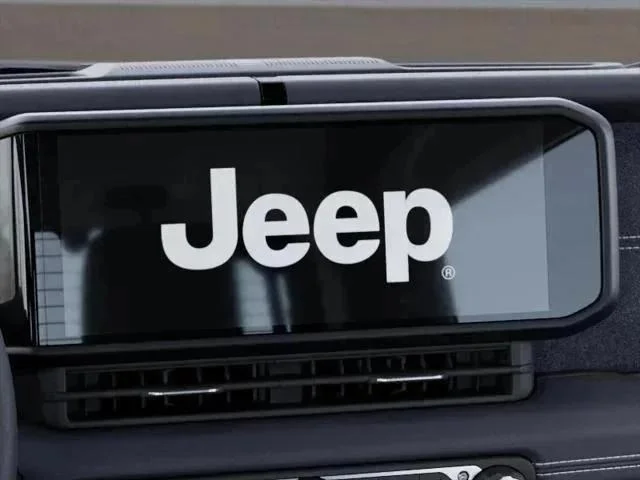 New 2026 Bright White Clear-Coat Exterior Paint Jeep Sahara image 34