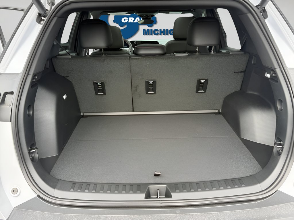 2027 Chevrolet Equinox RS - Photo 28
