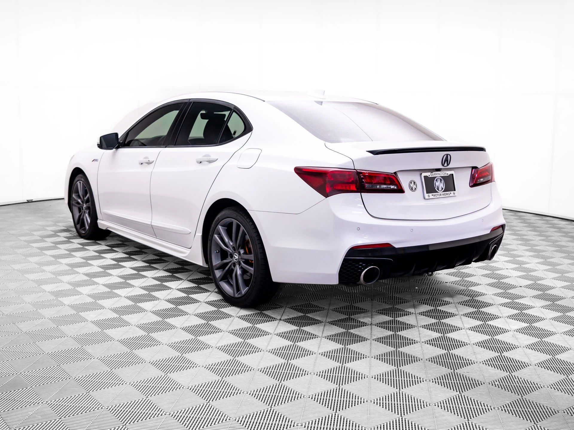Used 2019  Acura 3.5L Technology Pkg w/A-Spec Pkg image 3