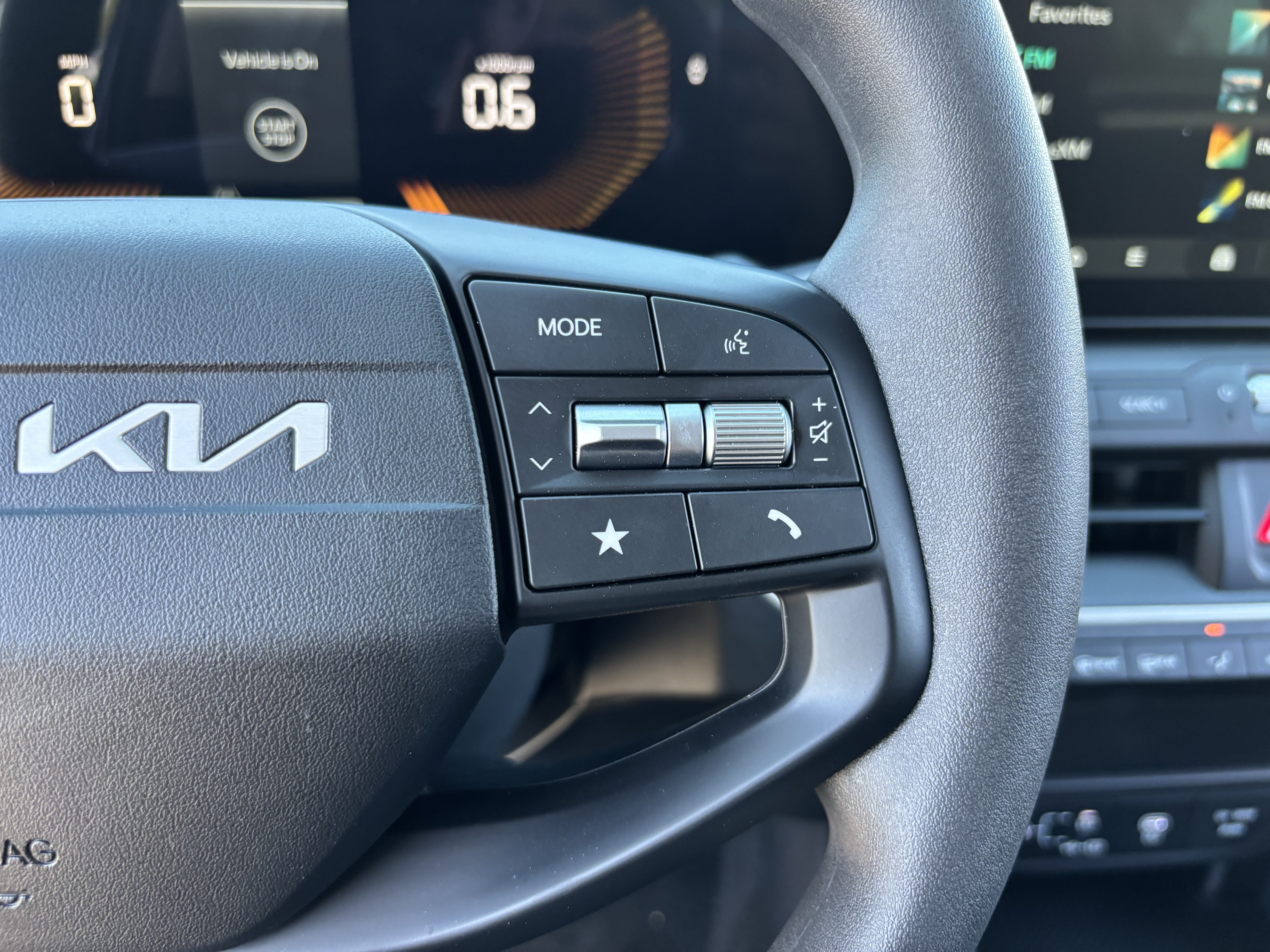 New 2026 Interstellar Gray Kia LX image 26